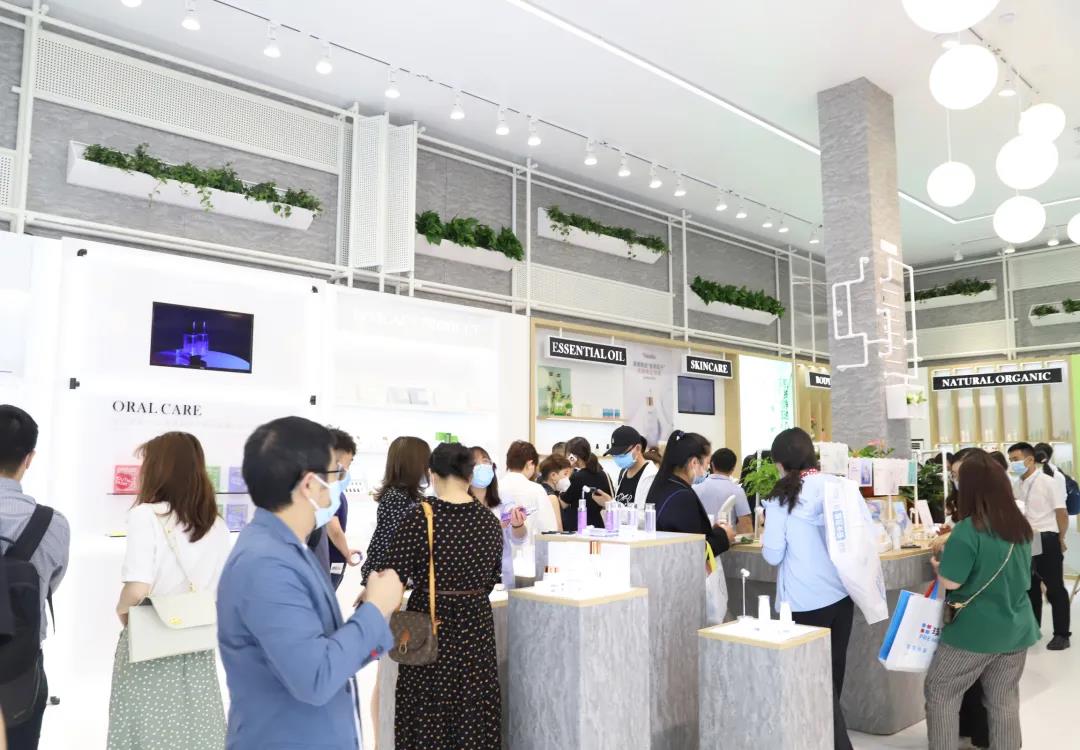 創(chuàng)意加碼 科技賦能 | 棟方股份第26屆上海美博會圓滿收官！